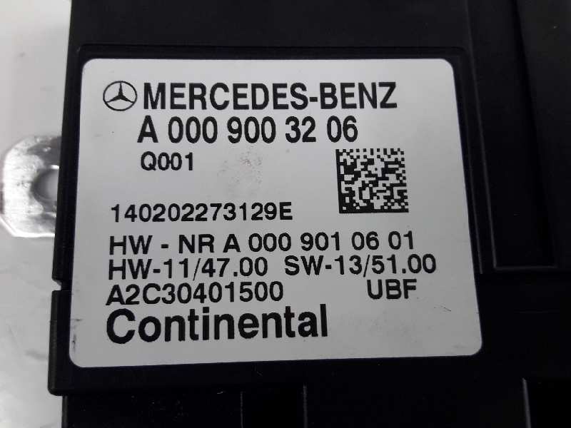 MERCEDES-BENZ C-Class W205/S205/C205 (2014-2023) Bränslepump kontrollenhet A0009003206, A2C30401500, A0009010601 19614325