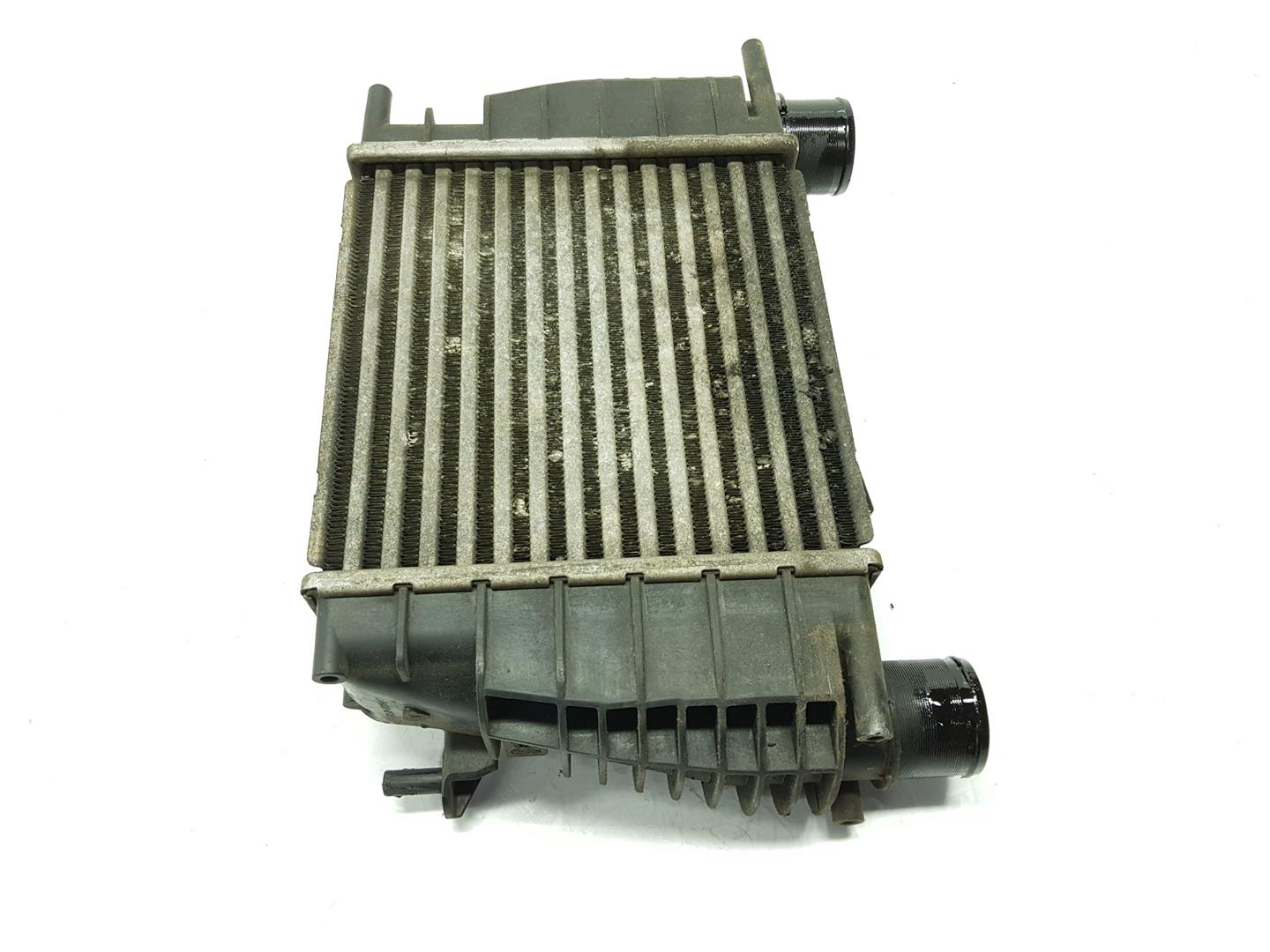 RENAULT Clio 3 generation (2005-2012) Intercooler Radiator 8200471888, 8200471888 24238658