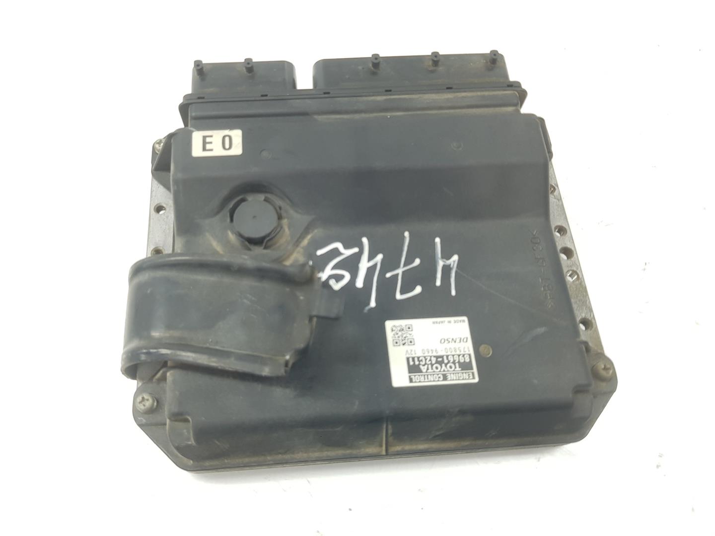 TOYOTA RAV4 2 generation (XA20) (2000-2006) Μονάδα ελέγχου κινητήρα ECU 8966142C11,1758009460 19897545