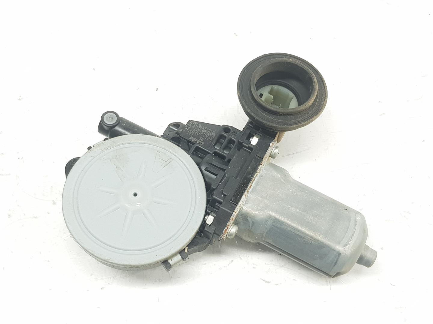 TOYOTA Land Cruiser 70 Series (1984-2024) Moteur de commande de vitre de porte avant droite 8571058010,8571058010,SOLAMENTEELMOTOR 19928946