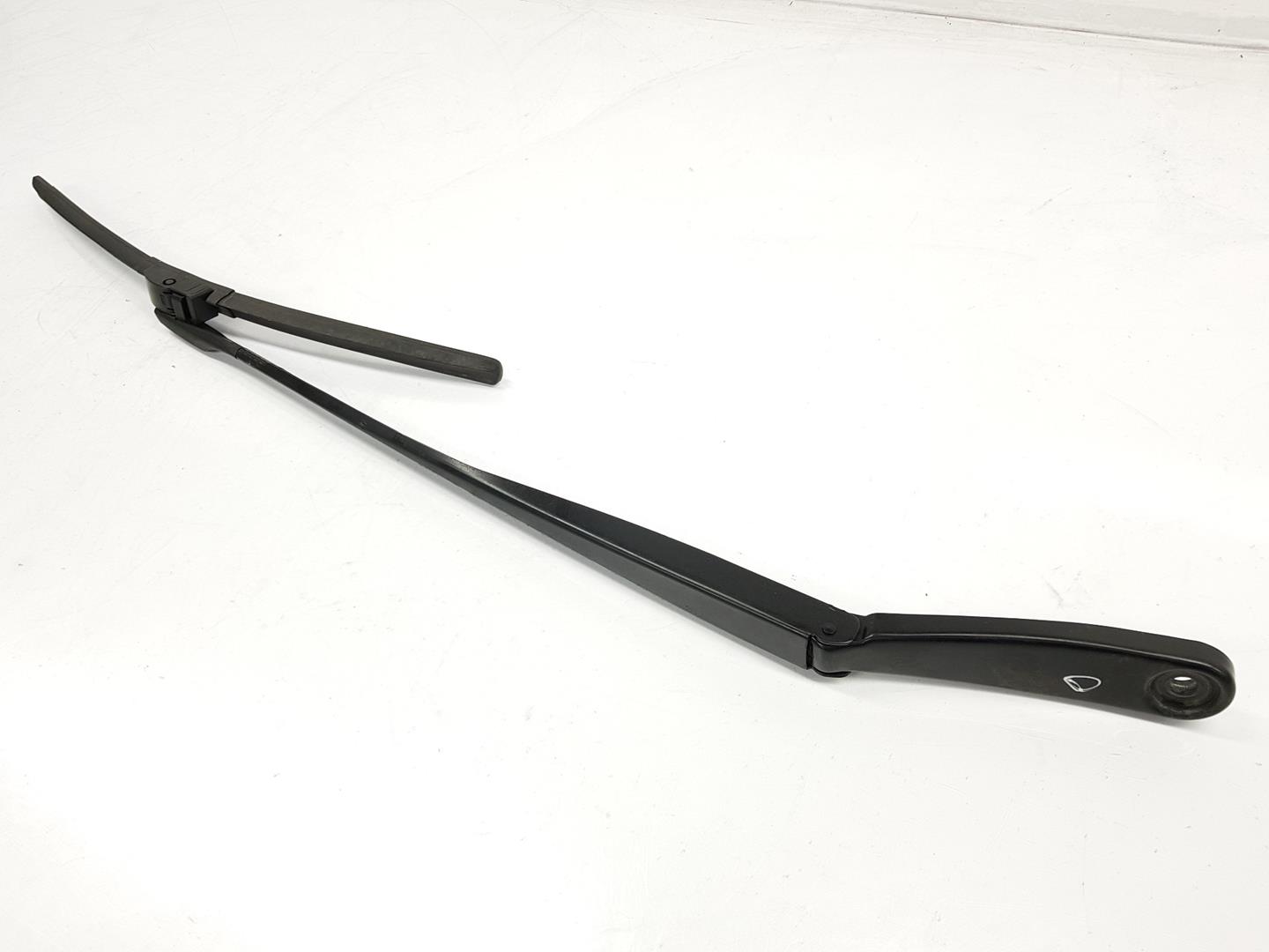 BMW 5 Series F10/F11 (2009-2017) Front Wiper Arms 61617203156, 61617203156 24230097
