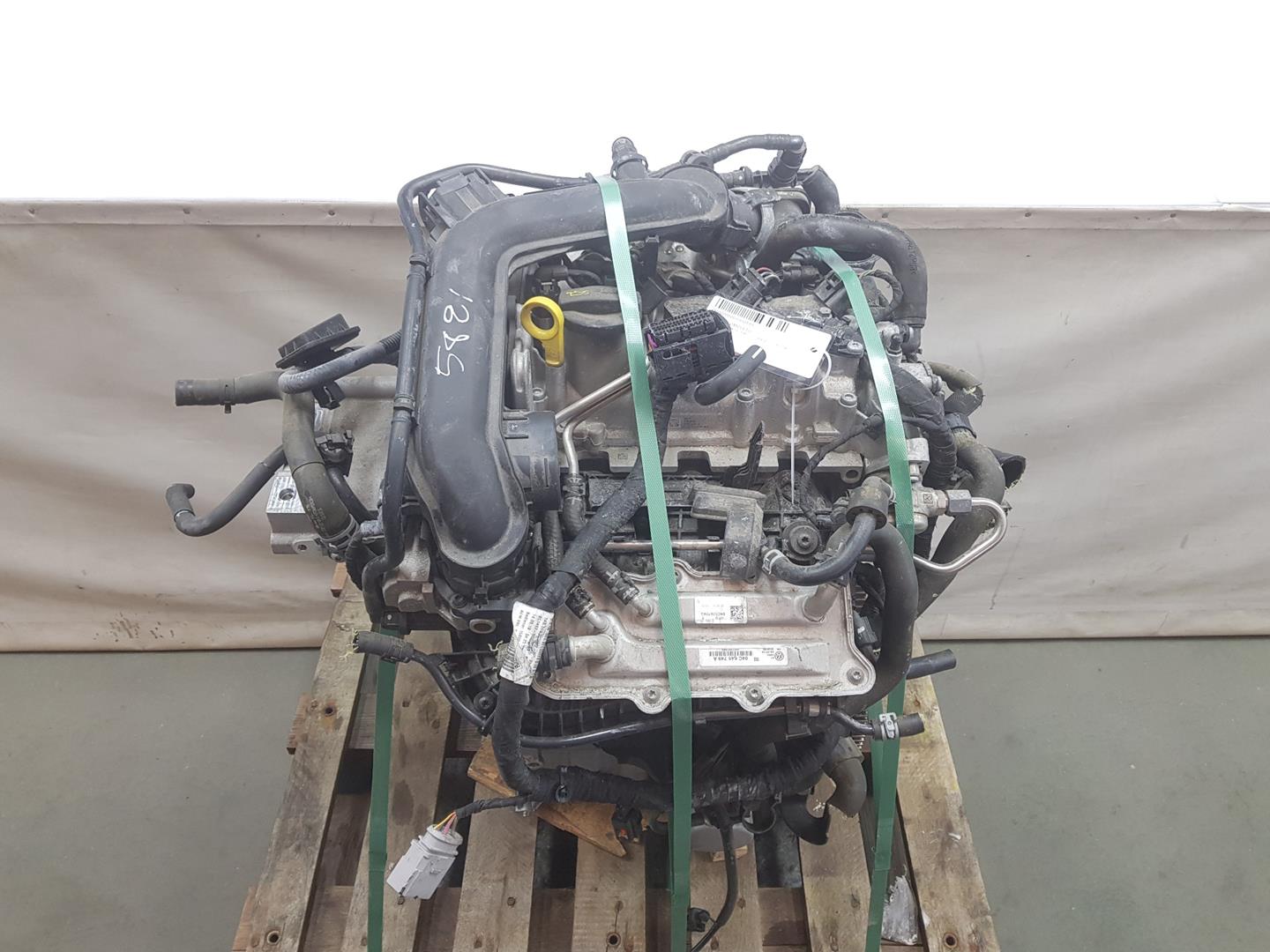 SEAT Alhambra 2 generation (2010-2021) Motor DKRF, 04C100033K 20441476