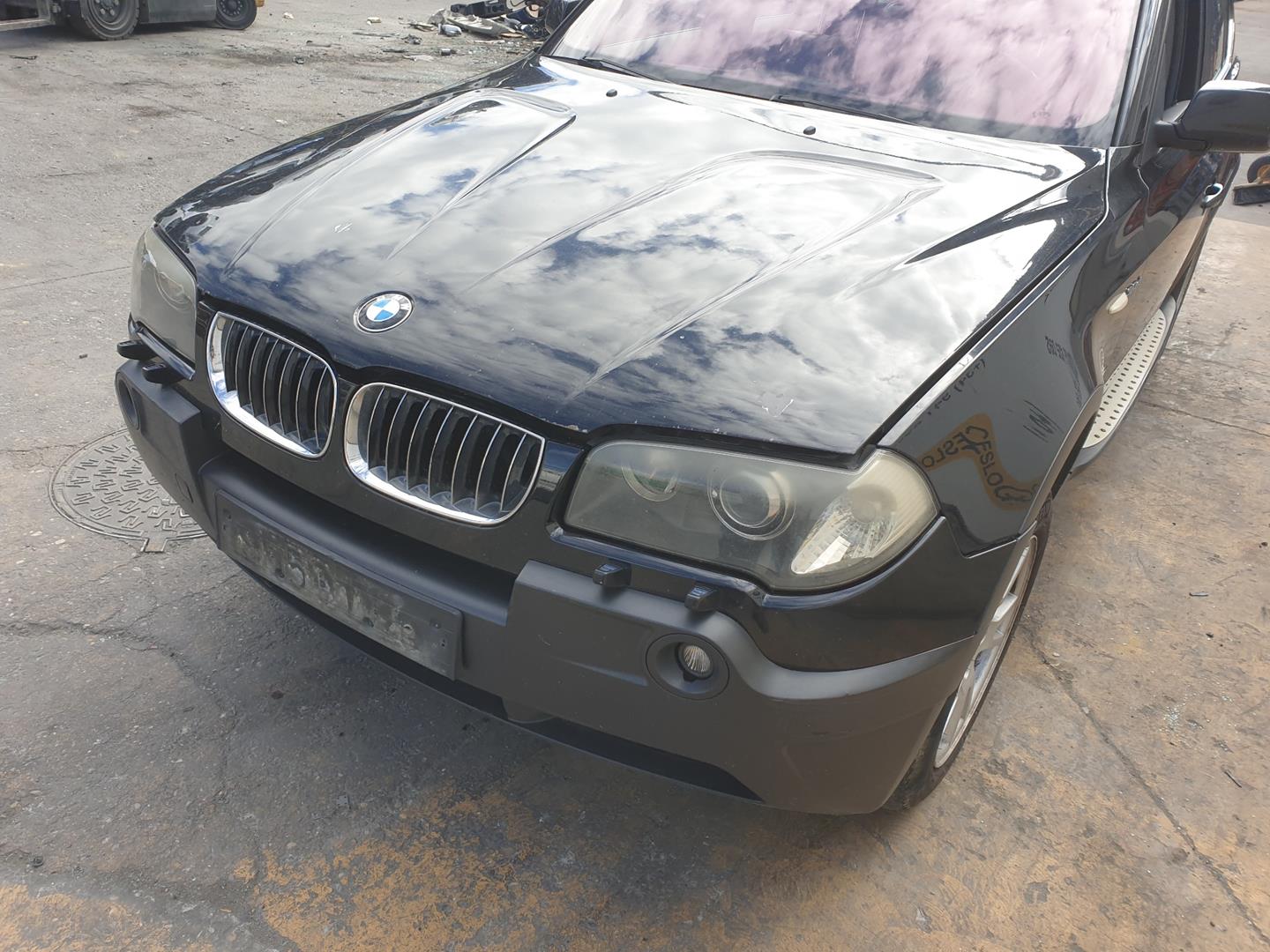 BMW X3 E83 (2003-2010) Усилитель переднего бампера 51113439780 19931943