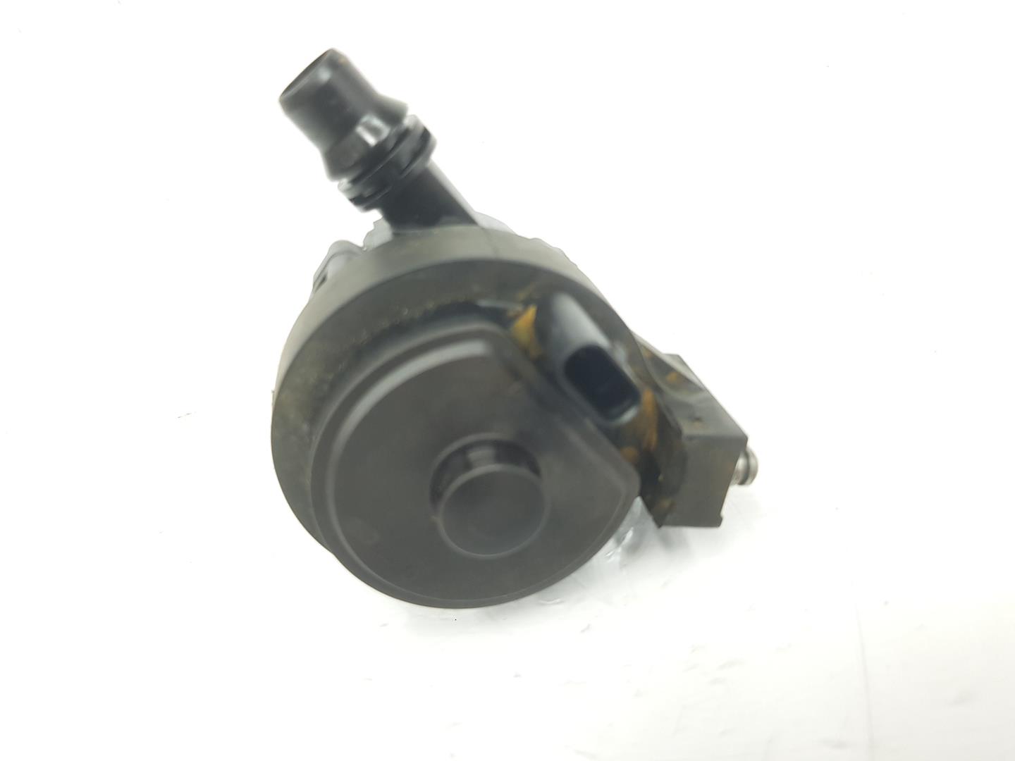 BMW 7 Series G11/G12 (2015-2023) Motor de circulație a apei 8605322, M7E2102ME, 1212CD 24135940