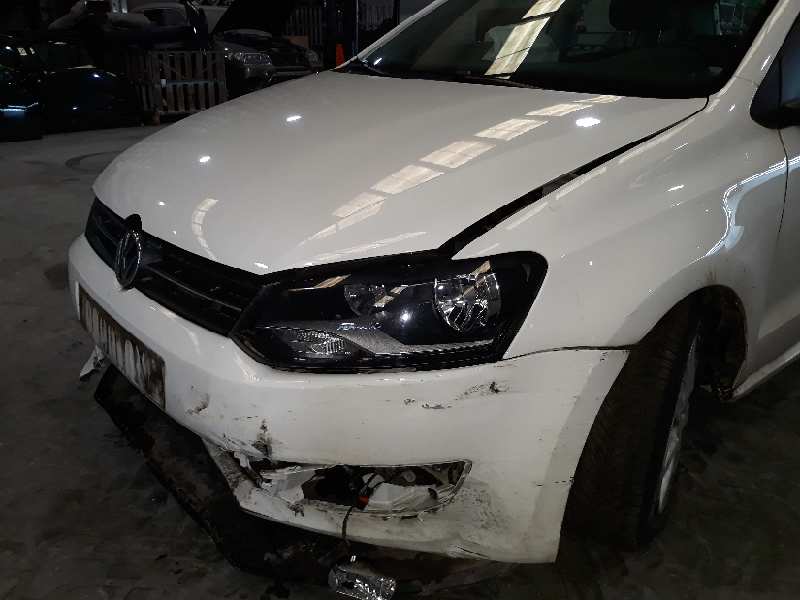 VOLKSWAGEN Polo 5 generation (2009-2017) Galinių dešinių durų išorinė rankenėlė 5N0837205MGRU,5N0837205F 19597745