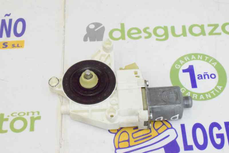 MERCEDES-BENZ C-Class W204/S204/C204 (2004-2015) Front Right Door Window Control Motor 2129066702,A2048200242 23777578