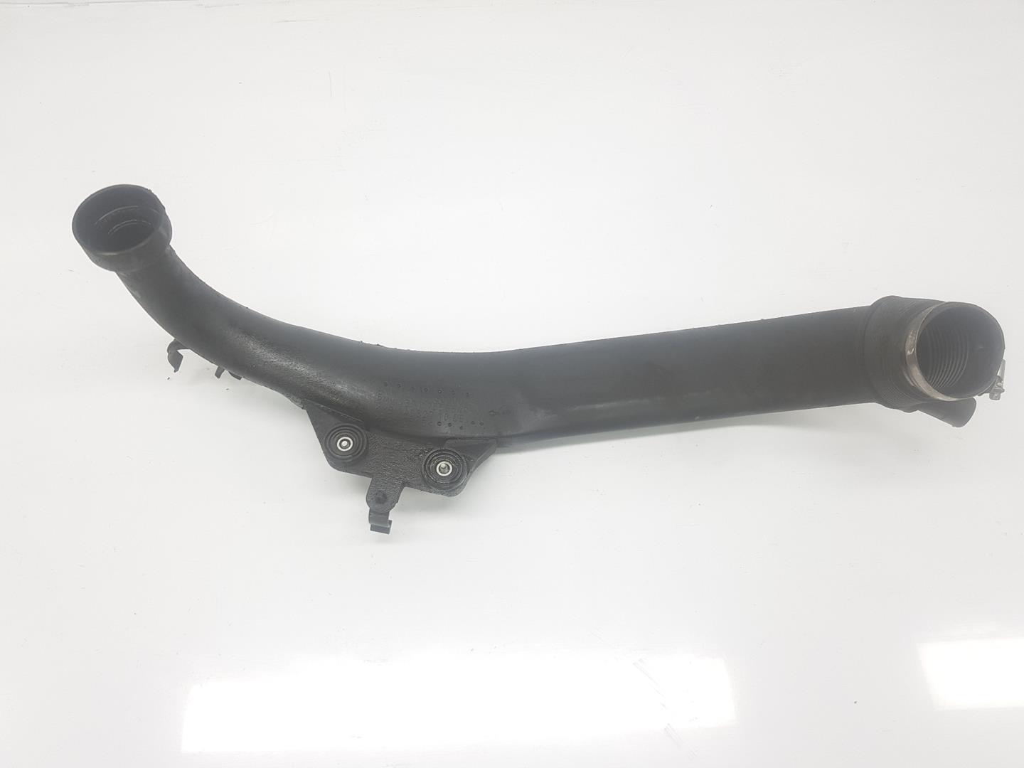 BMW 3 Series E90/E91/E92/E93 (2004-2013) Other tubes 13717600002, 13717600002 24231661