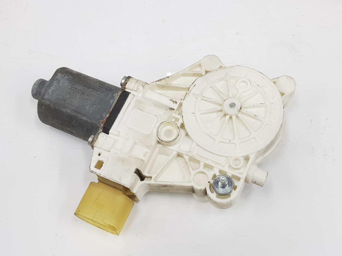 BMW 3 Series E90/E91/E92/E93 (2004-2013) Motor regulator geam ușă stânga față 67626927027,6927027 19646960