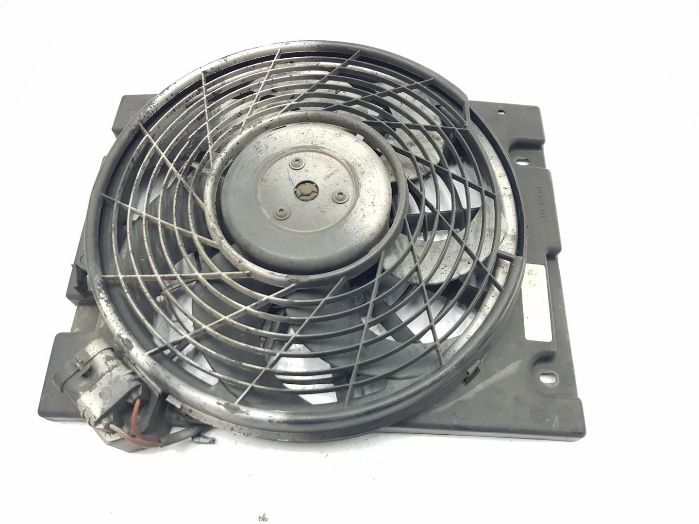 OPEL Astra H (2004-2014) Difūzoriaus ventiliatorius 9132916, 0130303275, 3135103275 24130943