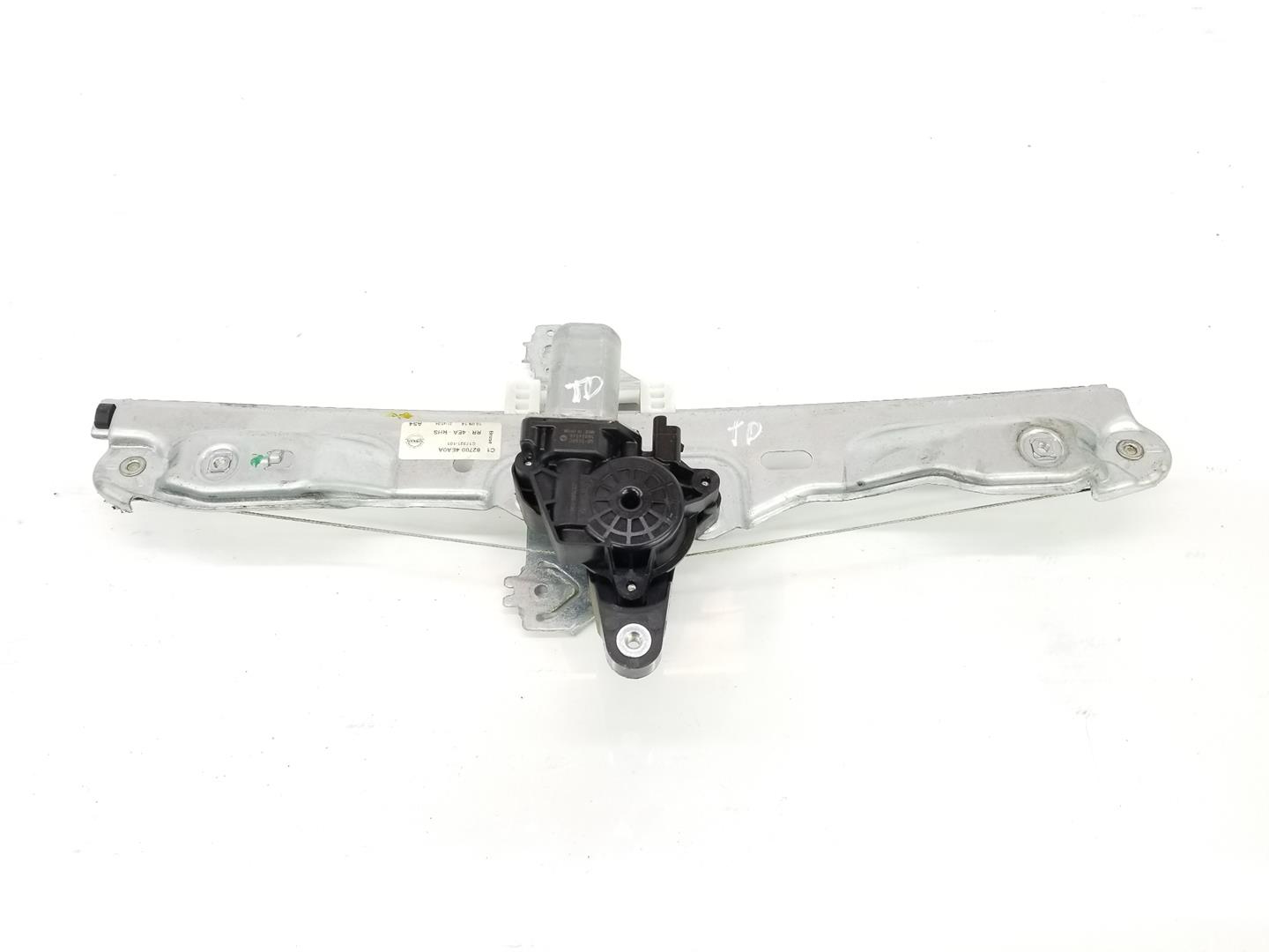 NISSAN Qashqai 2 generation (2013-2023) Bakre høyre dør vindusregulator 827004EA0A, 827004EA0A 19896392