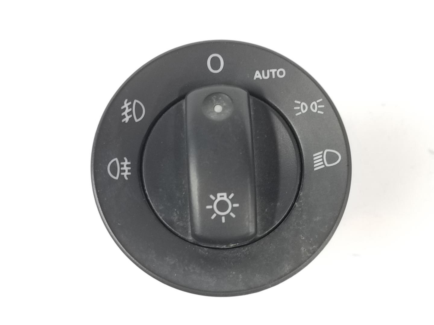 SEAT Exeo 1 generation (2009-2012) Headlight Switch Control Unit 8E0941531A, 8E0941531D 19872256