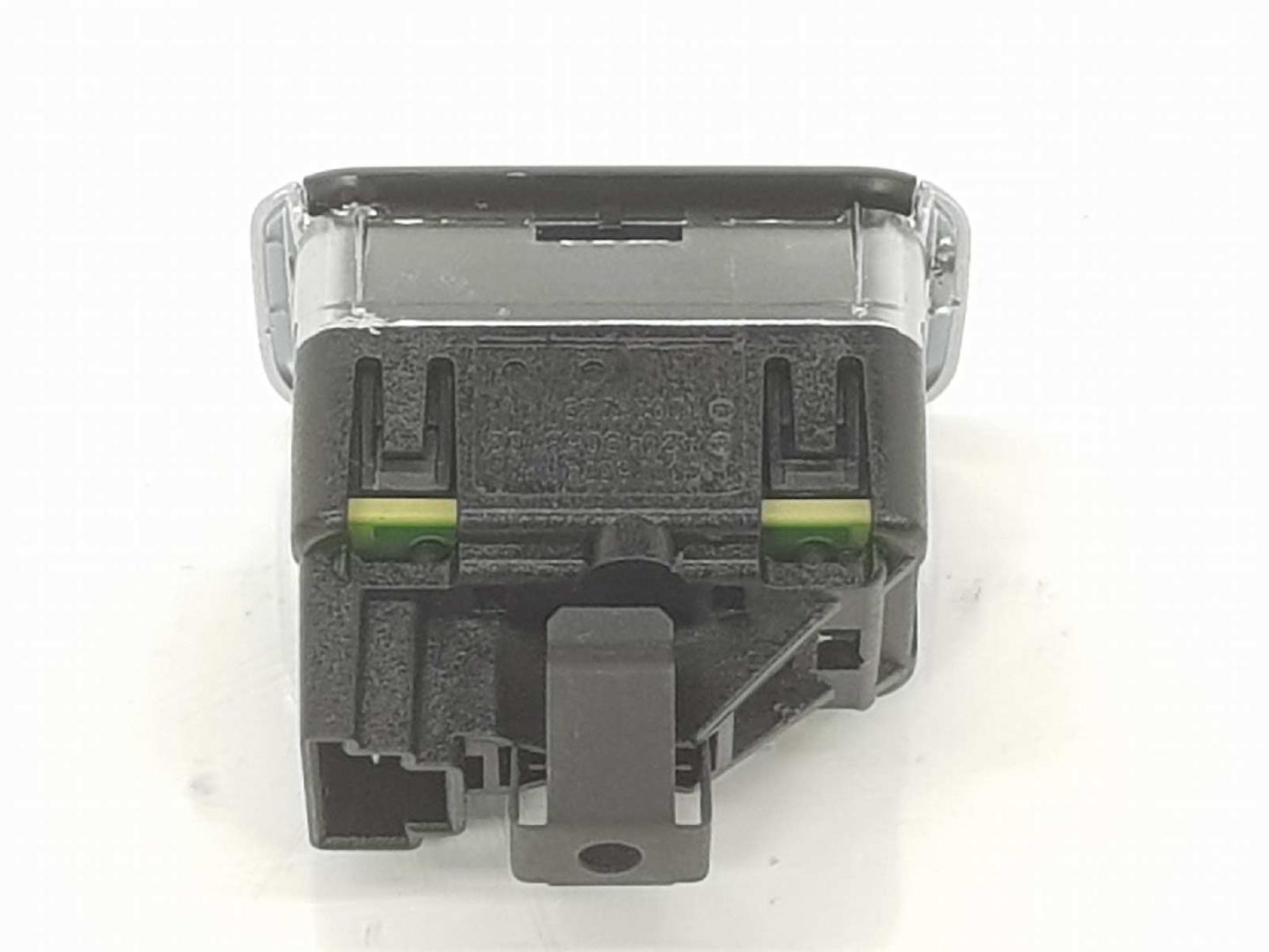 MERCEDES-BENZ A-Class W176 (2012-2018) Rear Right Door Window Control Switch A2049058102, A2049058102 19737063