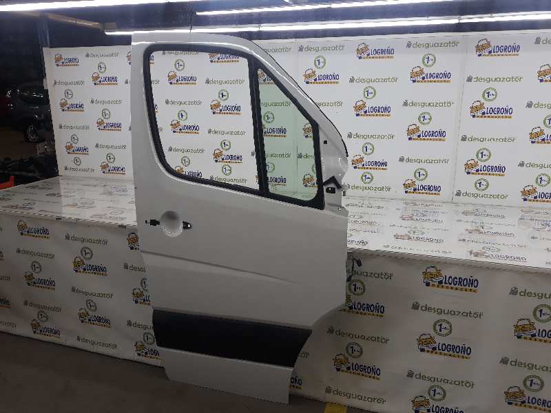 MERCEDES-BENZ Sprinter 2 generation (906) (2006-2018) Передняя правая дверь A9067200105,A9067200105,BLANCO 24548233