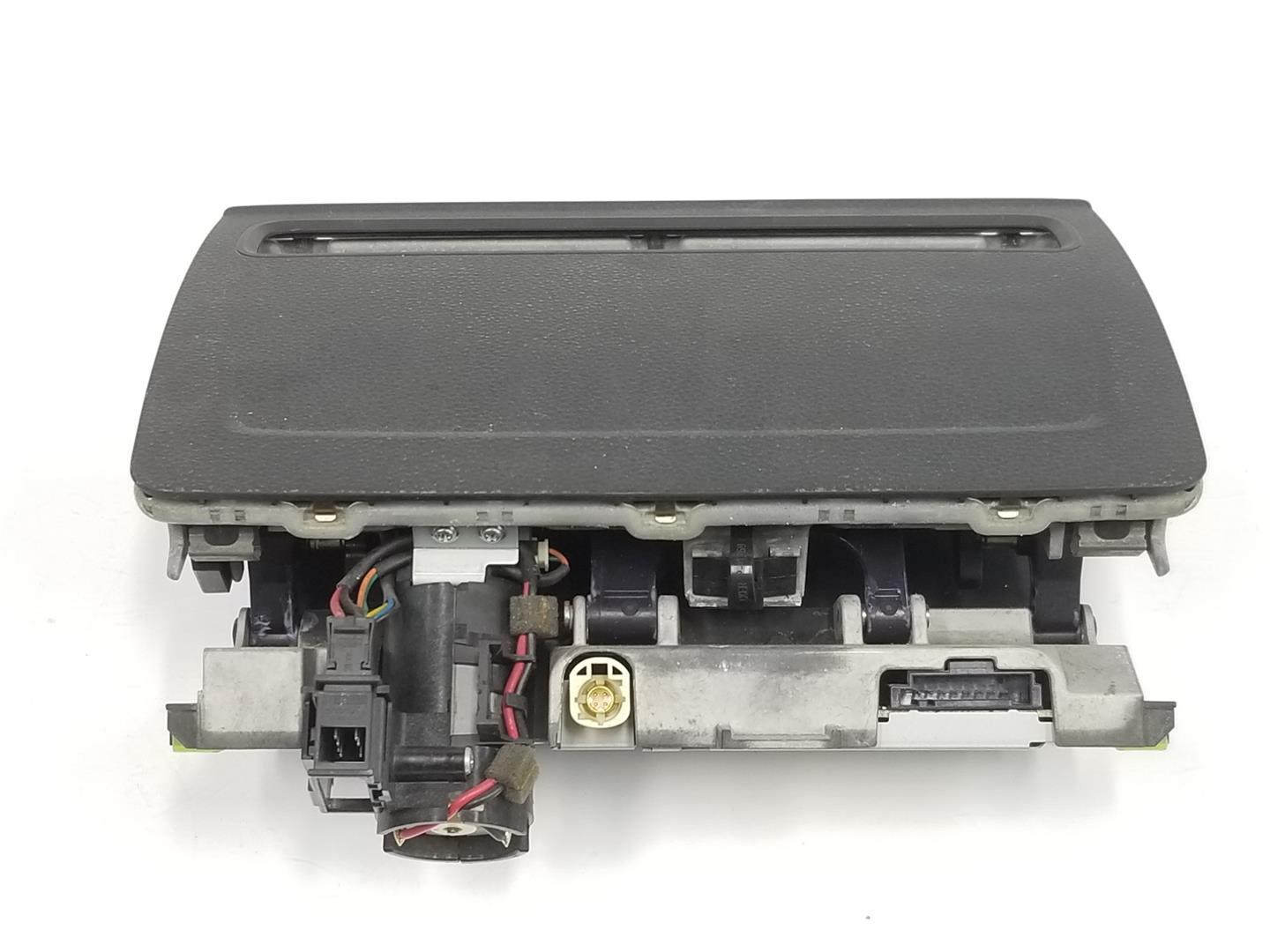 AUDI A3 8V (2012-2020) Other Interior Parts 8V0857273M, 8V0857273M 24223406