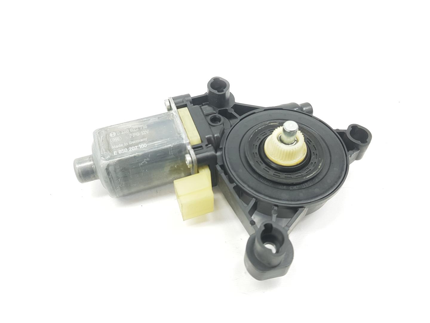 AUDI A3 8V (2012-2020) Front Left Door Window Regulator Motor 5Q0959802B,5Q0959802B 21455787