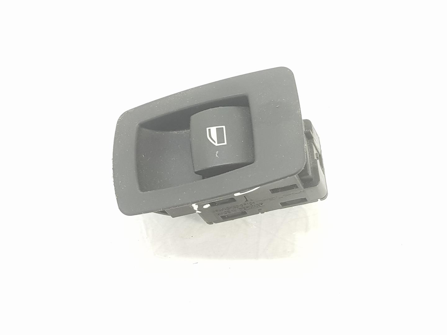 BMW 3 Series E90/E91/E92/E93 (2004-2013) Rear Right Door Window Control Switch 6945874, 61316945874 19756284