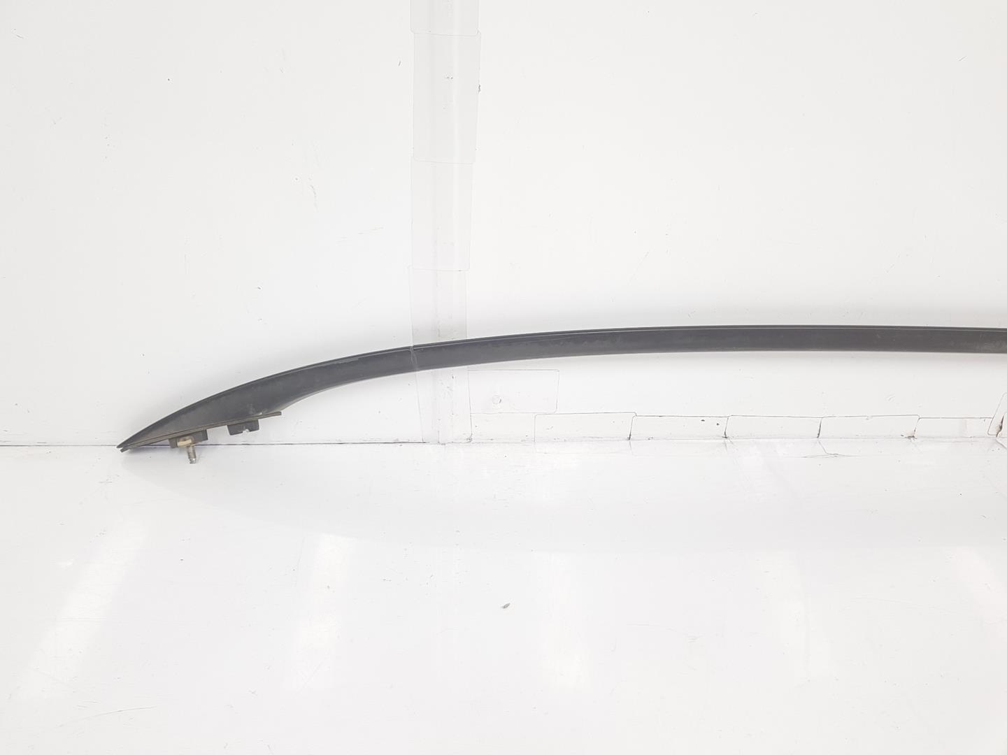 BMW 3 Series E90/E91/E92/E93 (2004-2013) Right Side Roof Rail 51137118504, 7118504 20360372