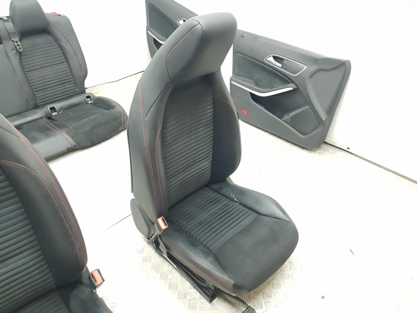 MERCEDES-BENZ CLA-Class C117 (2013-2016) Seats ASIENTOSCUERO, ASIENTOSMANUALES, CONPANELES 19799926