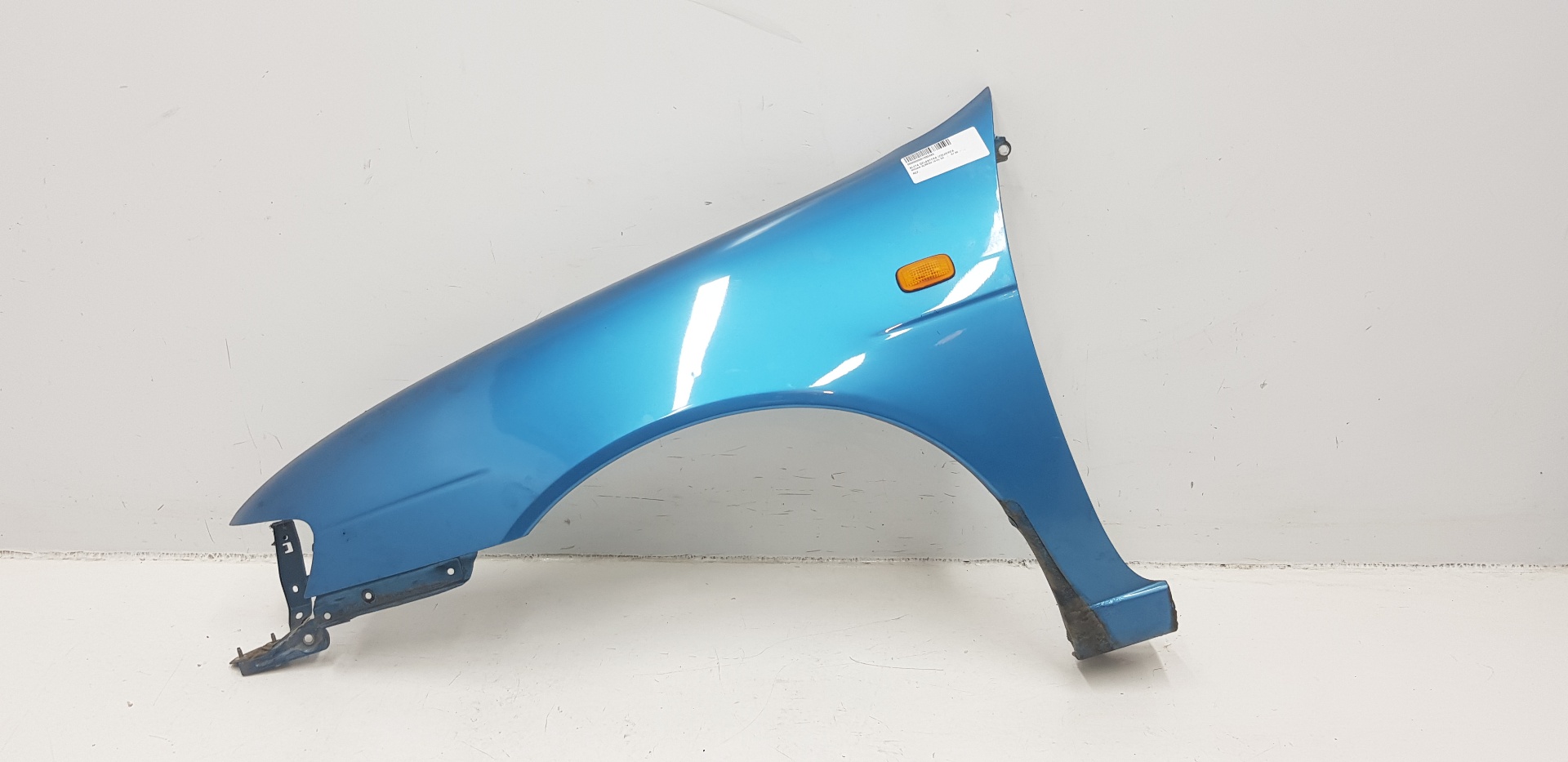 NISSAN Almera N15 (1995-2000) Front Left Fender 631011N930, 631011N930, COLORAZUL 21076235