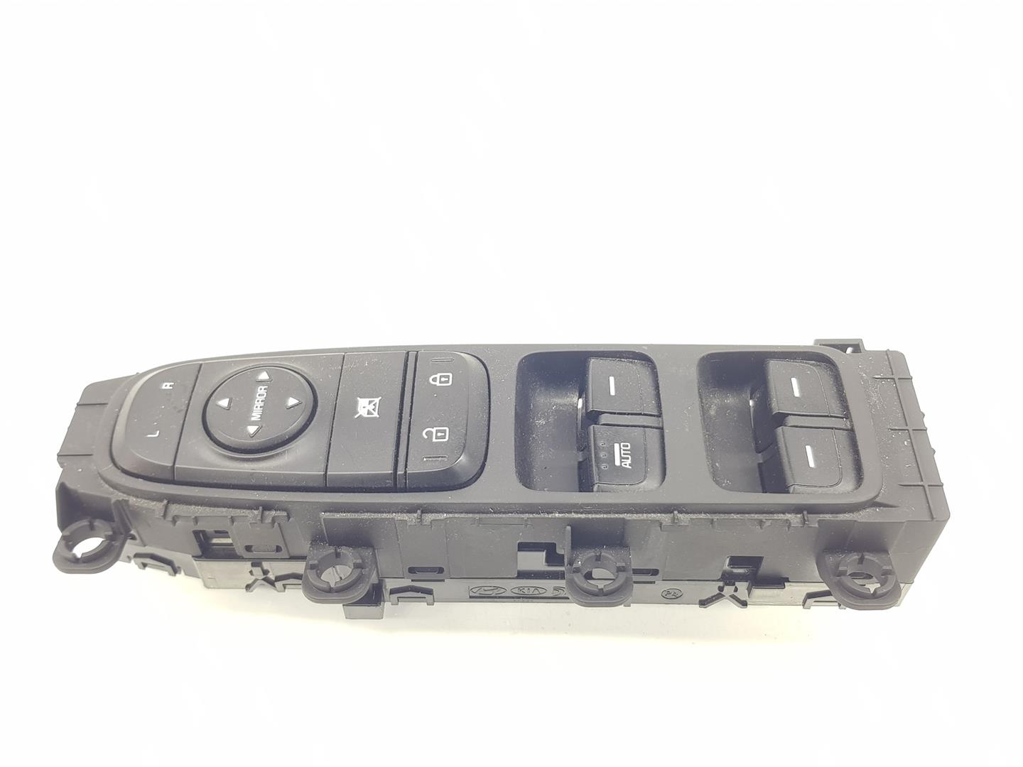 AUDI A4 B8/8K (2011-2016) Кнопка стеклоподъемника передней левой двери 8K0959851D, 8K0959851D 24238784