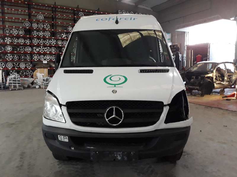 MERCEDES-BENZ Sprinter 2 generation (906) (2006-2018) Priekinių kairių durų stiklo pakelėjas A9067200046, A0068205442 23777345