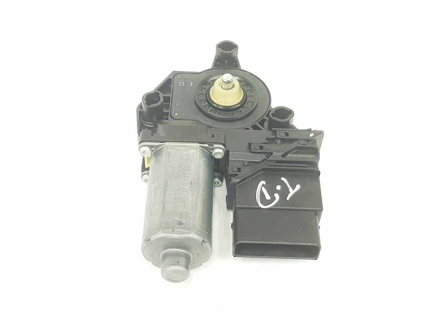 VOLKSWAGEN Touran 1 generation (2003-2015) Rear Right Door Window Control Motor 5K0959704A, 5K0959704A 24224422