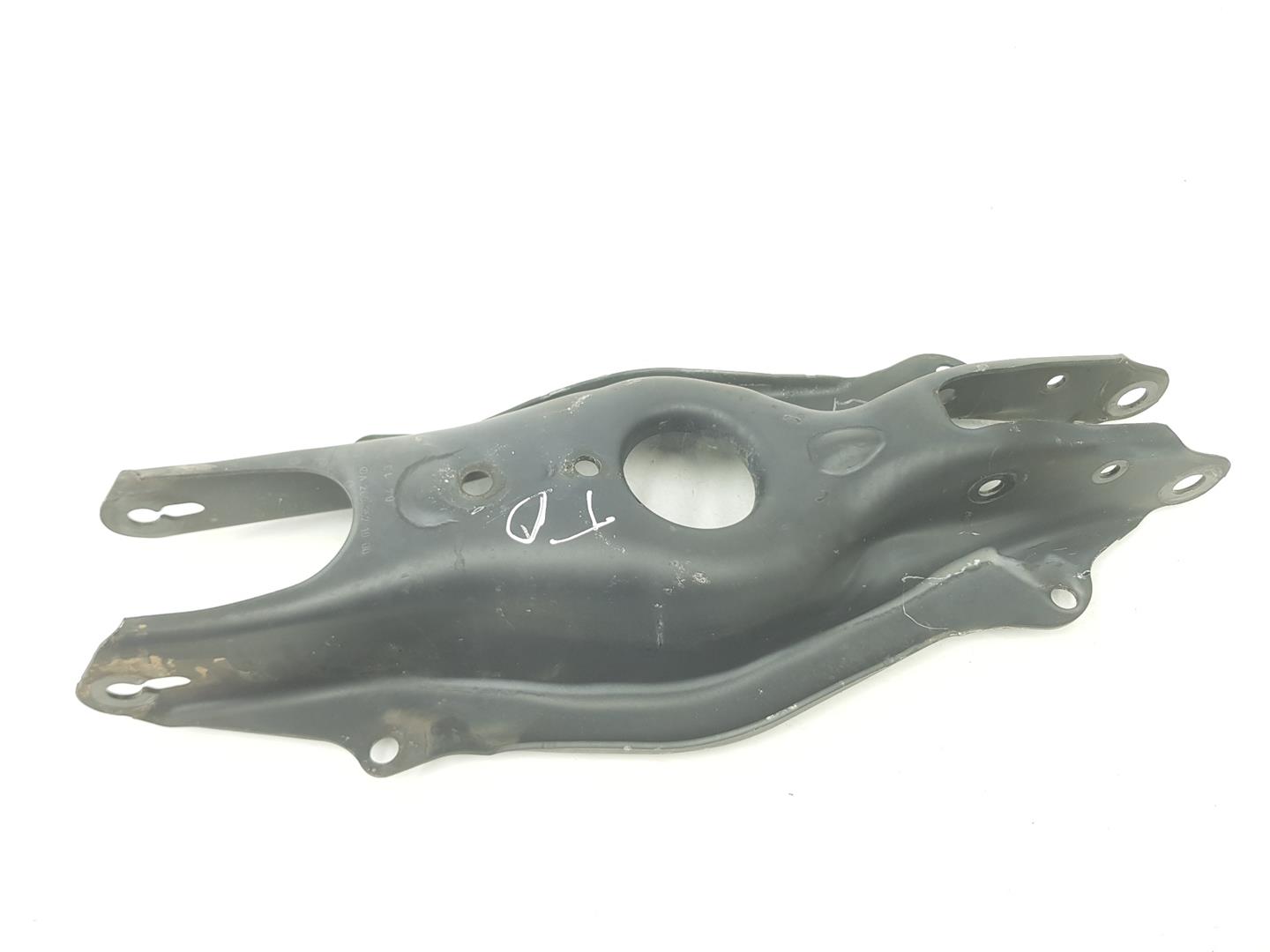 MERCEDES-BENZ C-Class W205/S205/C205 (2014-2023) Rear Right Arm A2053521900, A2053522000 25101093