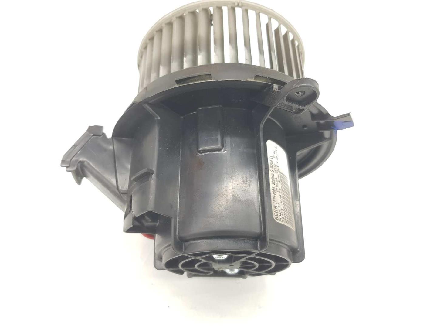 MERCEDES-BENZ GLK-Class X204 (2008-2015) Motor încălzitor interior A2048200208,2048200208 19715472