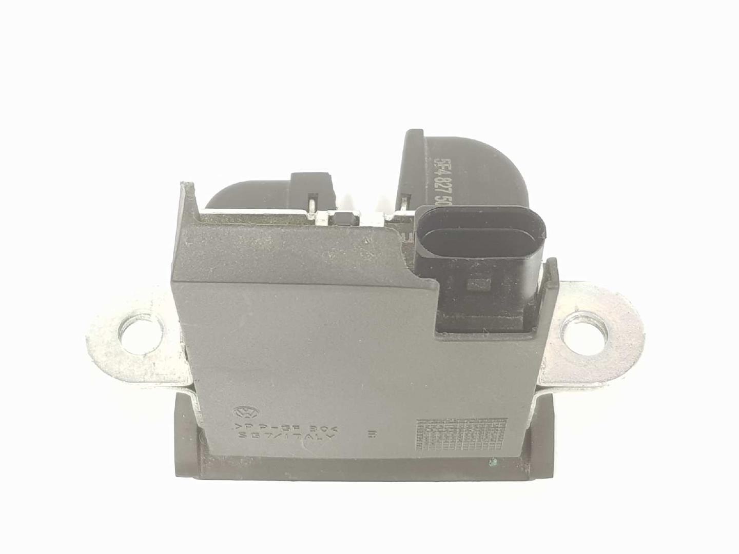 SEAT Leon 3 generation (2012-2020) Takaluukun takaluukun lukko 5F4807505C,5F4807505C 19656975