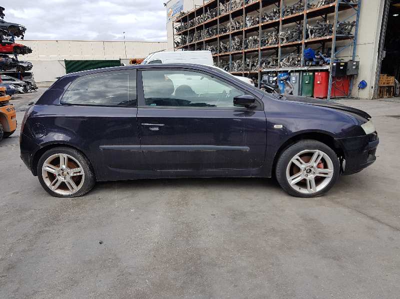 FIAT Stilo 1 generation (2001-2010) Замок передней левой двери 51753231, 51753231 24048981