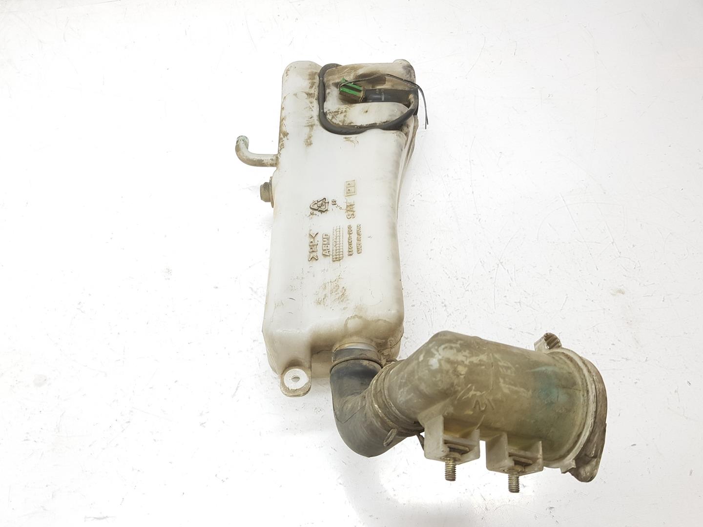 MITSUBISHI Pajero 2 generation (1991-1999) Window Washer Tank MB628750, MB628750, TRASERO 24156181