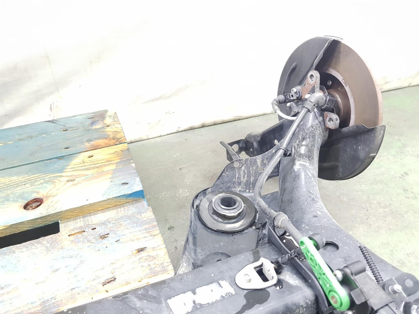 SEAT Ateca 1 generation (2016-2024) Rear Axle 5Q0501049BJ, 5Q0501049BJ 23511582