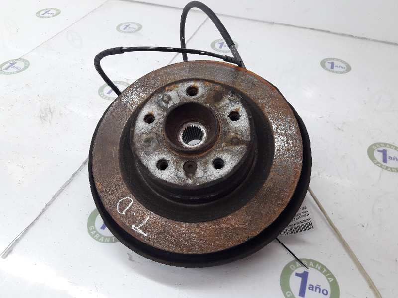 BMW 1 Series E81/E82/E87/E88 (2004-2013) Rear Right Wheel Hub 33326774810, 33326774810 19638324