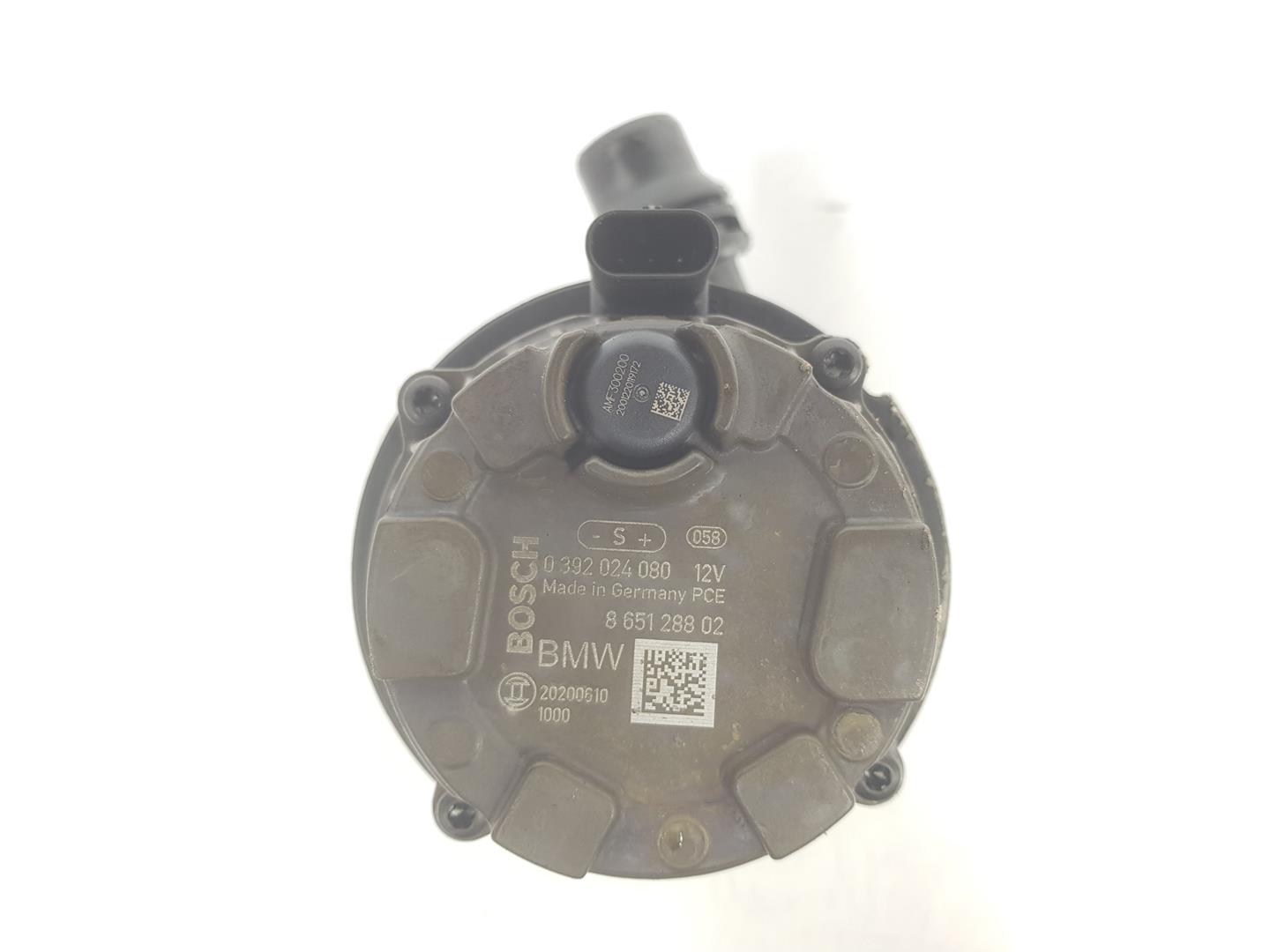 BMW 3 Series F30/F31 (2011-2020) Keringtetővíz-motor 11518651288, 8651288, 1212CD2222DL 24135502