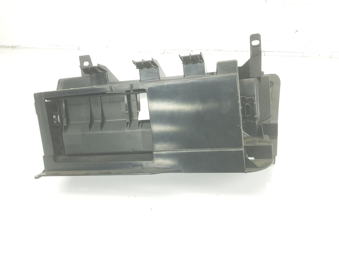 BMW 3 Series E90/E91/E92/E93 (2004-2013) Бардачок 51167120408, 7120408 19822345