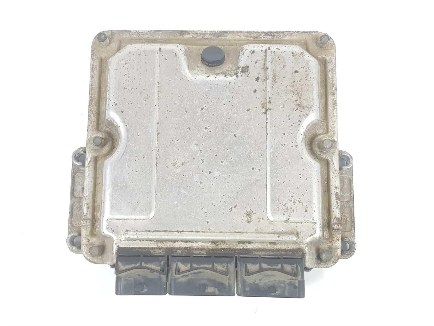 RENAULT Laguna 2 generation (2001-2007) Motora vadības bloks 8200153946, 8200153946 19748485