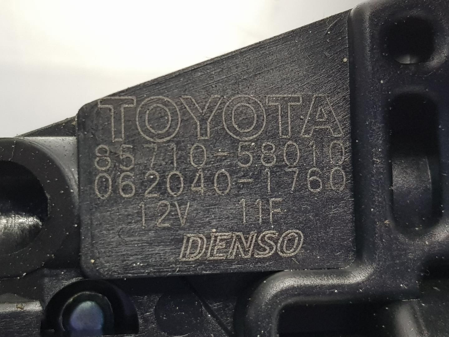 TOYOTA Land Cruiser 70 Series (1984-2024) Priekšējo labo durvju logu pacēlājs 6980158010, 6980158010 19759773