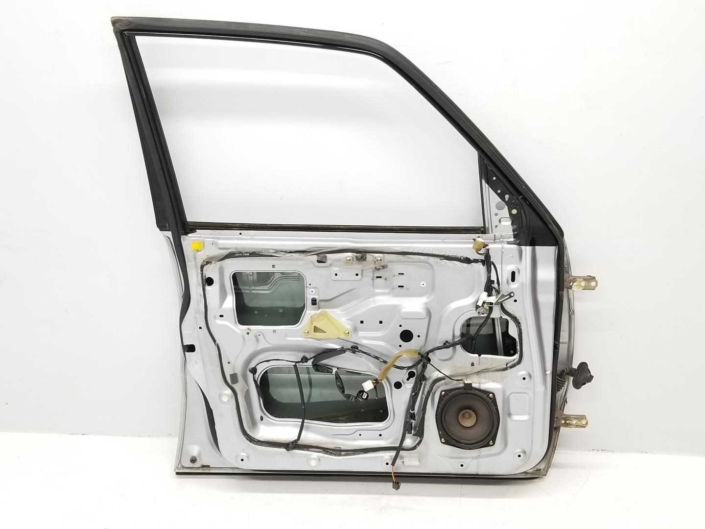 MITSUBISHI Pajero 3 generation (1999-2006) Front Right Door MN161226, MN161226, COLORPLATA 24173101