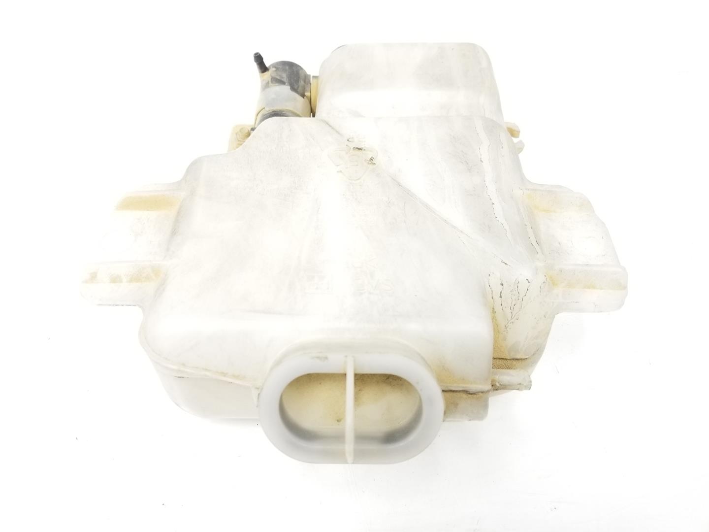 MITSUBISHI Pajero 3 generation (1999-2006) Window Washer Tank MB628750, MB628750 19758939