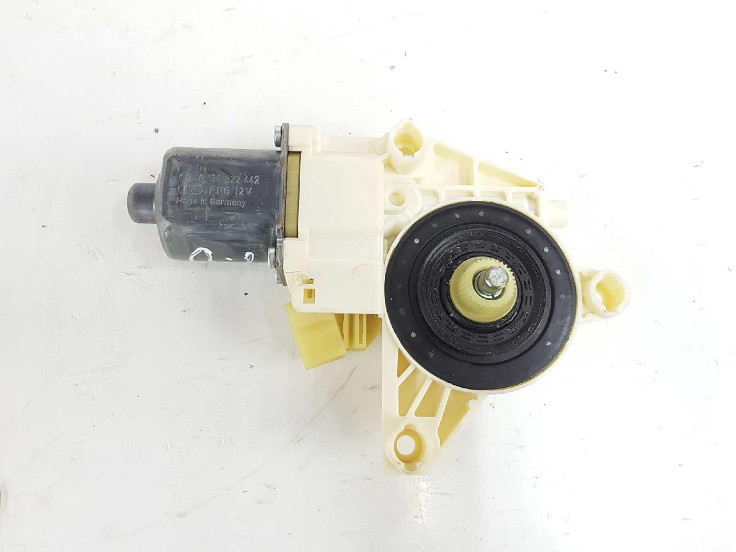 MERCEDES-BENZ C-Class W204/S204/C204 (2004-2015) Rear Right Door Window Control Motor A2048200642, 2048200642 19700985