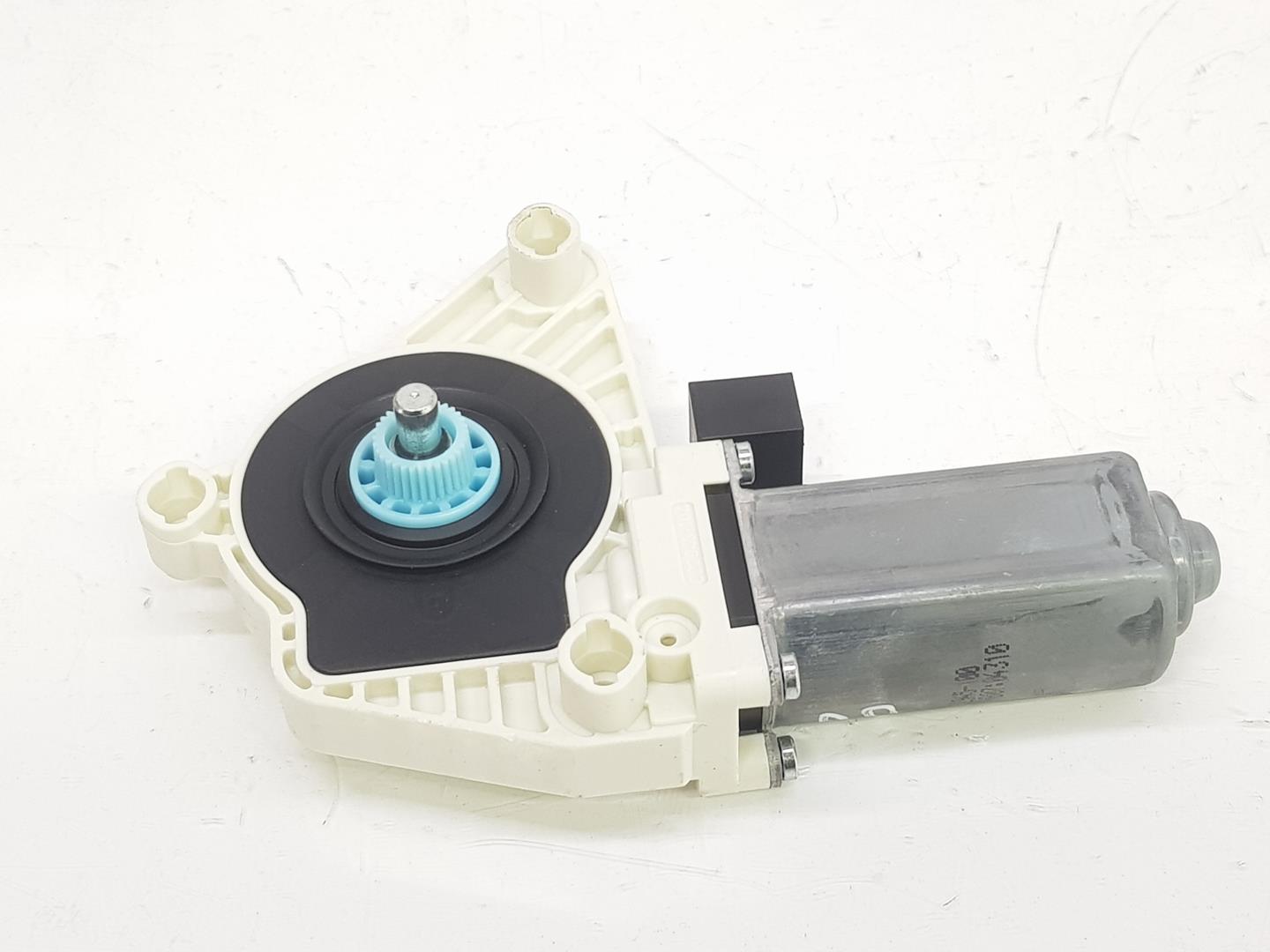 VOLKSWAGEN Golf 7 generation (2012-2024) Front Right Door Window Control Motor 5Q4959802B, 5Q4959802B, SOLOELMOTOR 19861878