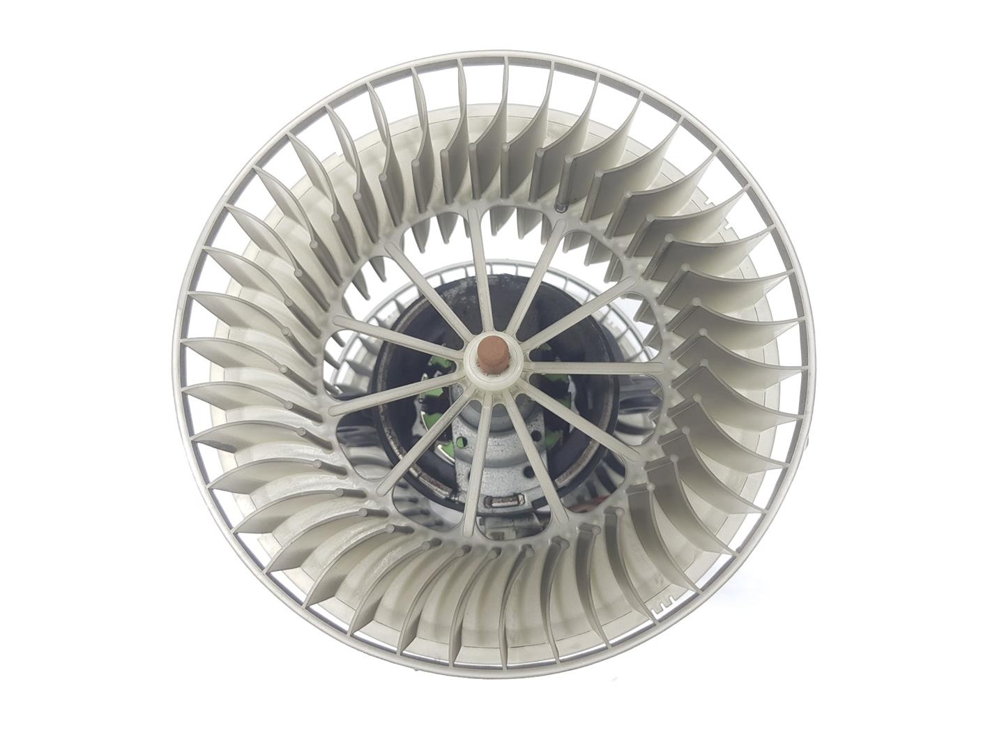 MERCEDES-BENZ Vito W639 (2003-2015) Sildītāja ventilators A0008357904, A0008357904 19905730