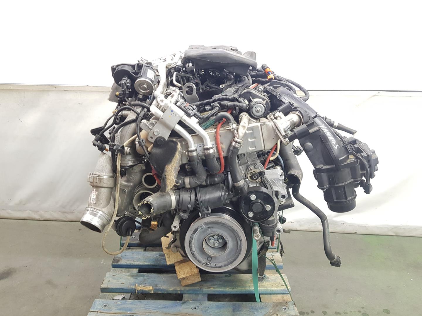 BMW 7 Series G11/G12 (2015-2023) Moteur B57D30B, 11002473241, 11002473242 24120481