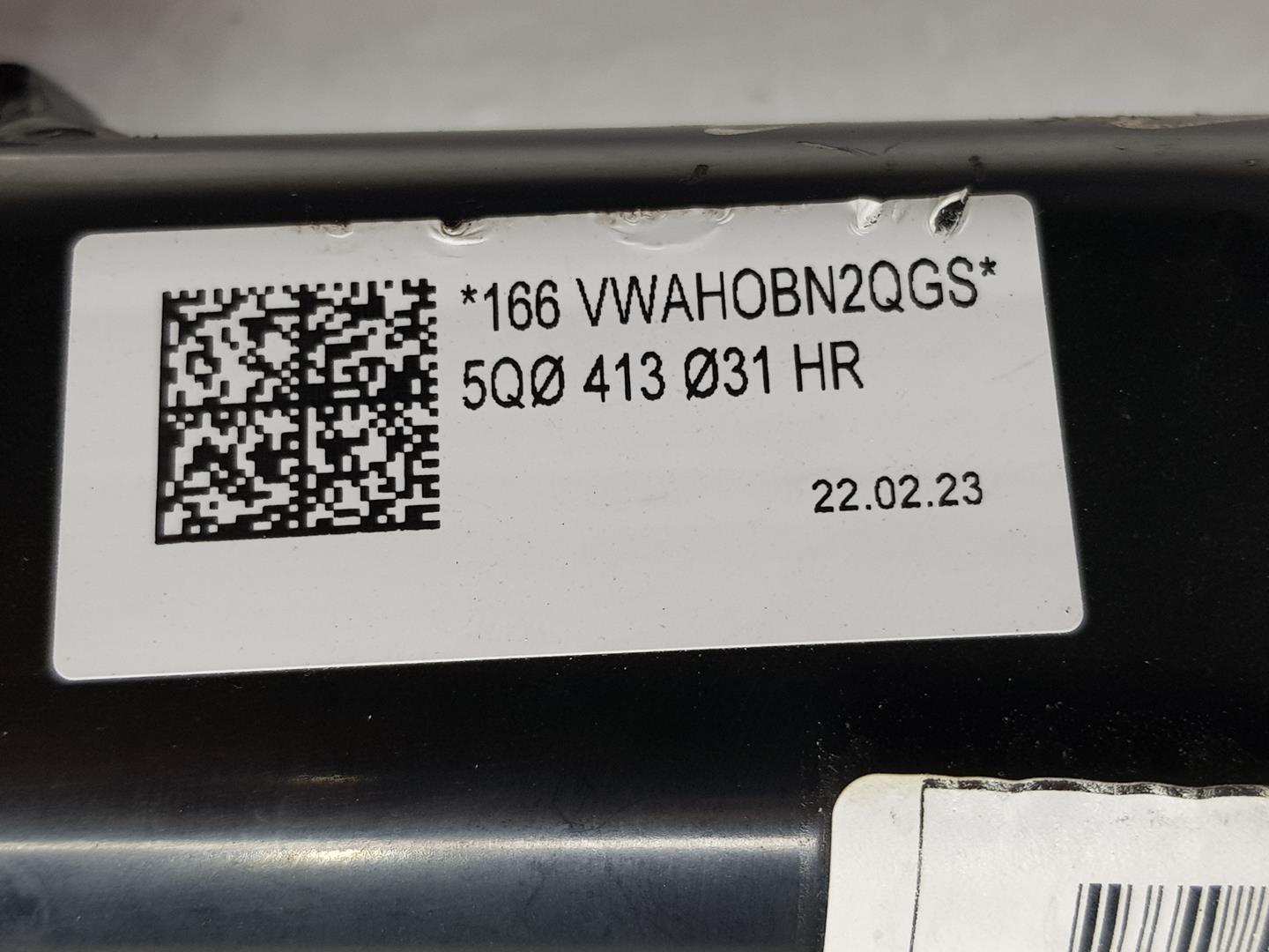 VOLKSWAGEN T-Roc 1 generation (2017-2024) Front Right Shock Absorber 5Q0413031HR, 5Q0413031HR 24248338