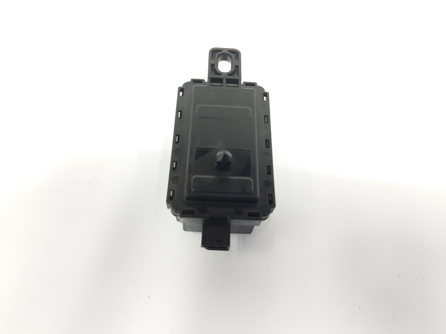 BMW 4 Series F32/F33/F36 (2013-2020) Other Control Units 61359319081, 61358706502 24125050