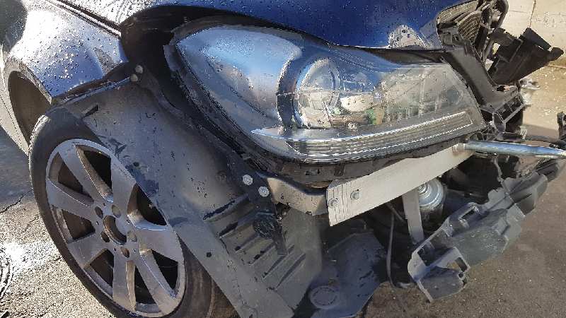 MERCEDES-BENZ C-Class W204/S204/C204 (2004-2015) Внутрішне дзеркало заднього виду 2048103417,2048103417 19654750