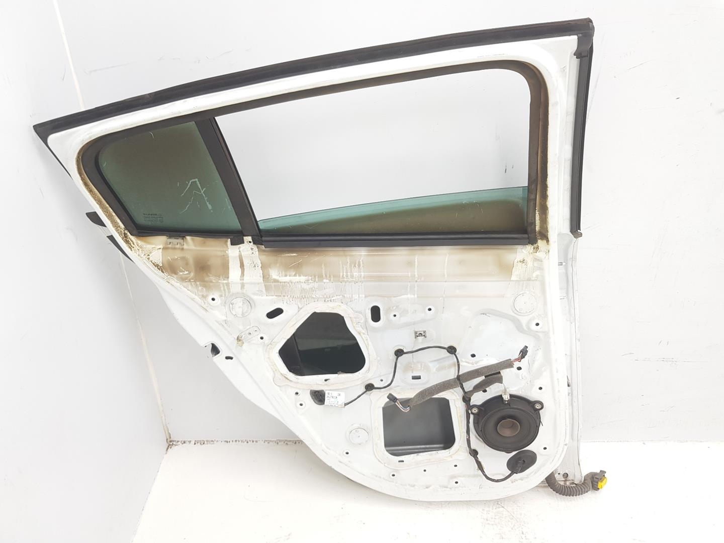 RENAULT Megane 3 generation (2008-2020) Rear Left Door 821010108R, 821010108R, BLANCO 20613446