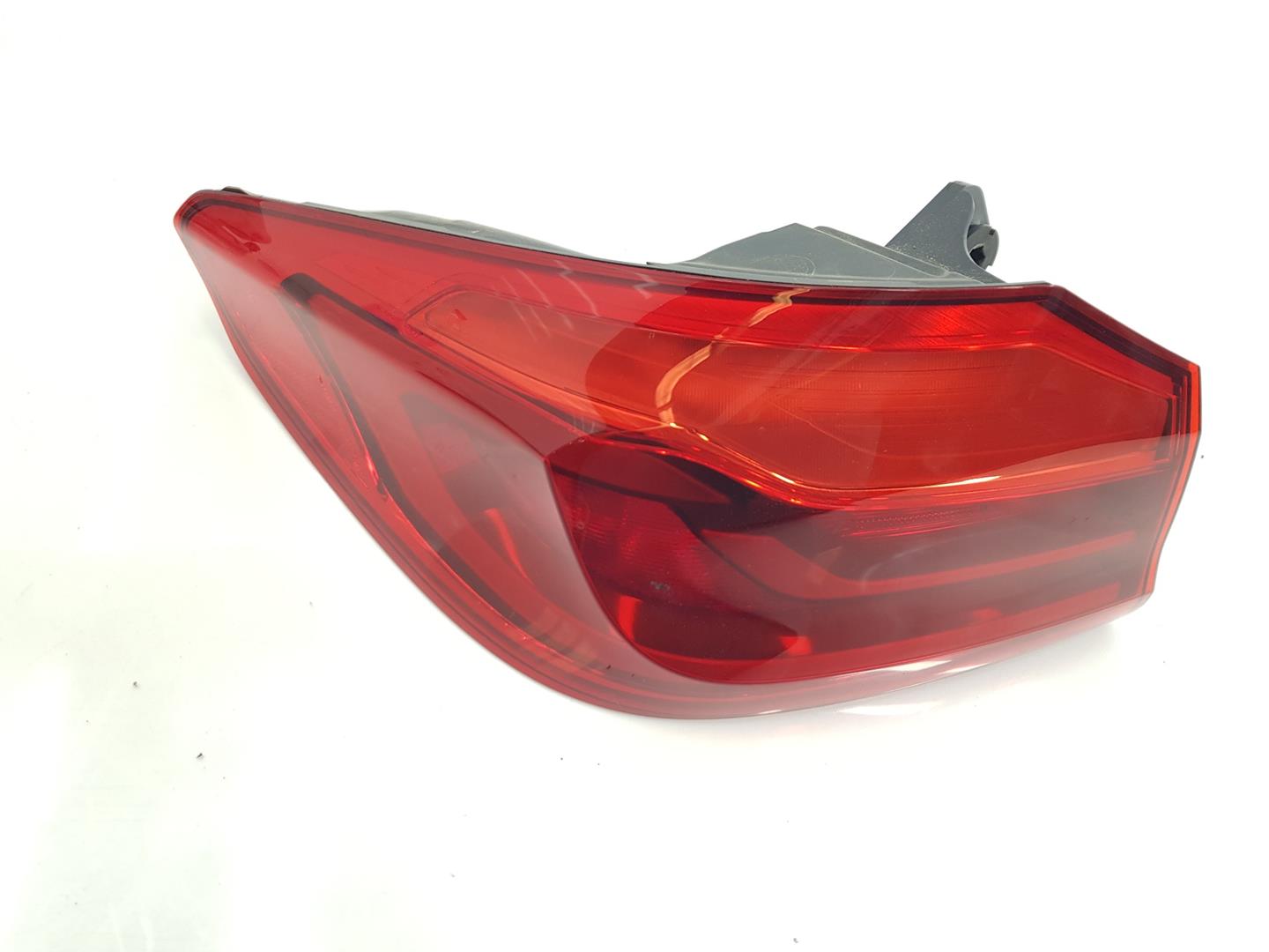 BMW 5 Series G30/G31 (2016-2023) Rear Left Taillight 63217376463, 7376463 24136579