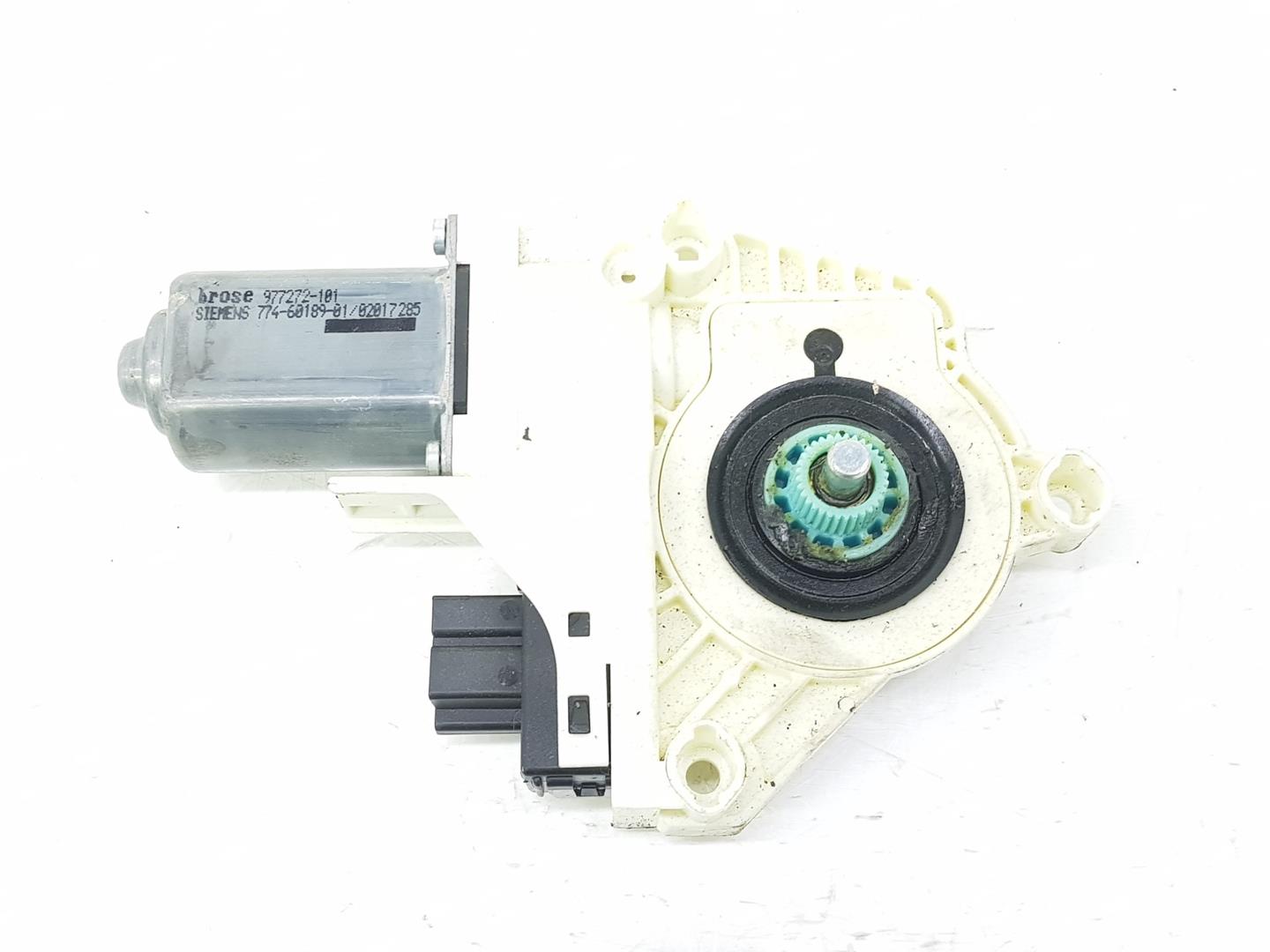 AUDI Q7 4L (2005-2015) Front Right Door Window Control Motor 4L0959802B, 4L0959802B, SOLOMOTOR 19716534