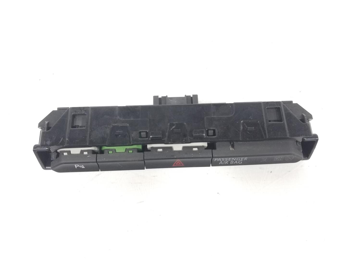 VOLKSWAGEN Passat B8 (2014-2023) кнопка опасности 3G0927132A,3G0927132A 19913408